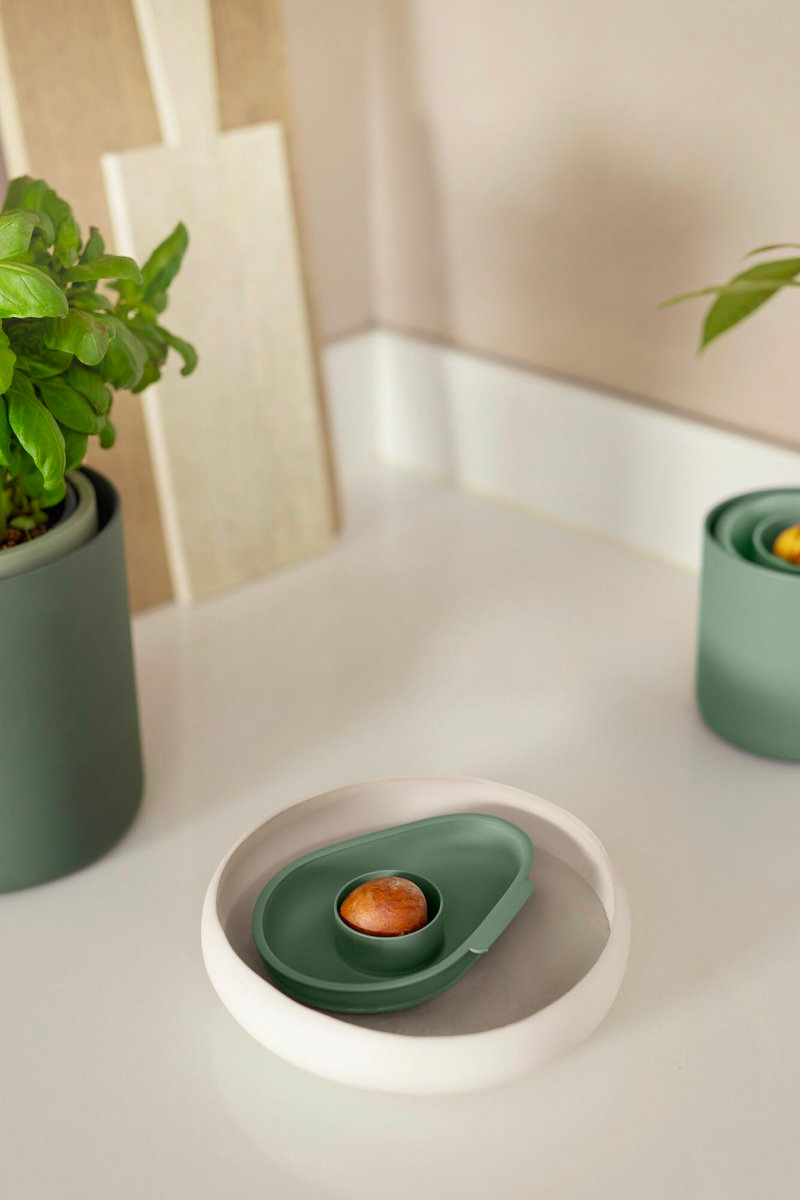 Elho Amazing Avocado Floater 15 - €6,49 - Hier verkrijgbaar. Elho Amazing Avocado Floater 15 - €6,49 - Hier verkrijgbaar.