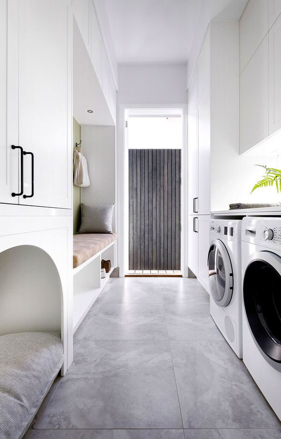 bijkeuken inrichten garderobe