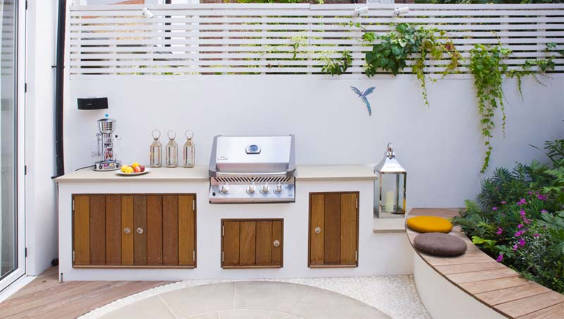 ibiza tuin luxe buitenkeuken