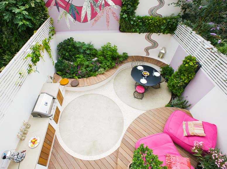 ibiza tuin organische rondingen