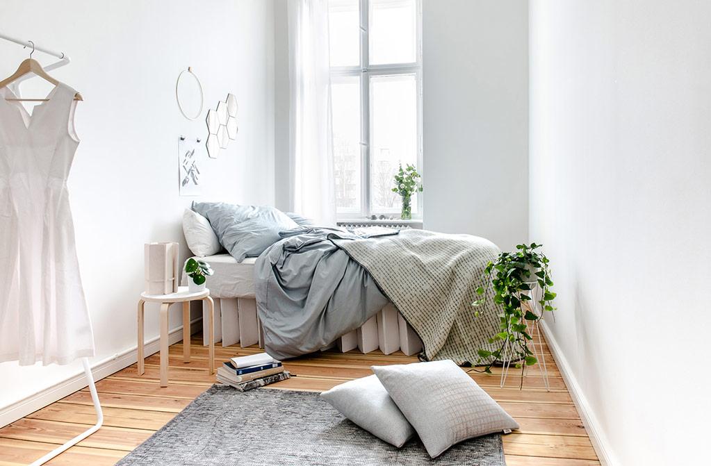 kartonnen bed