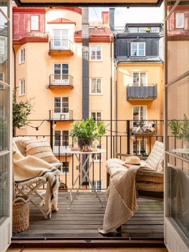 klein balkon sfeerverlichting reling