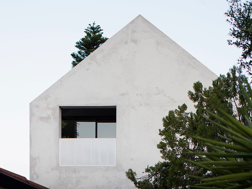 Minimalistische duurzame woning van beton - Huis-inrichten.com