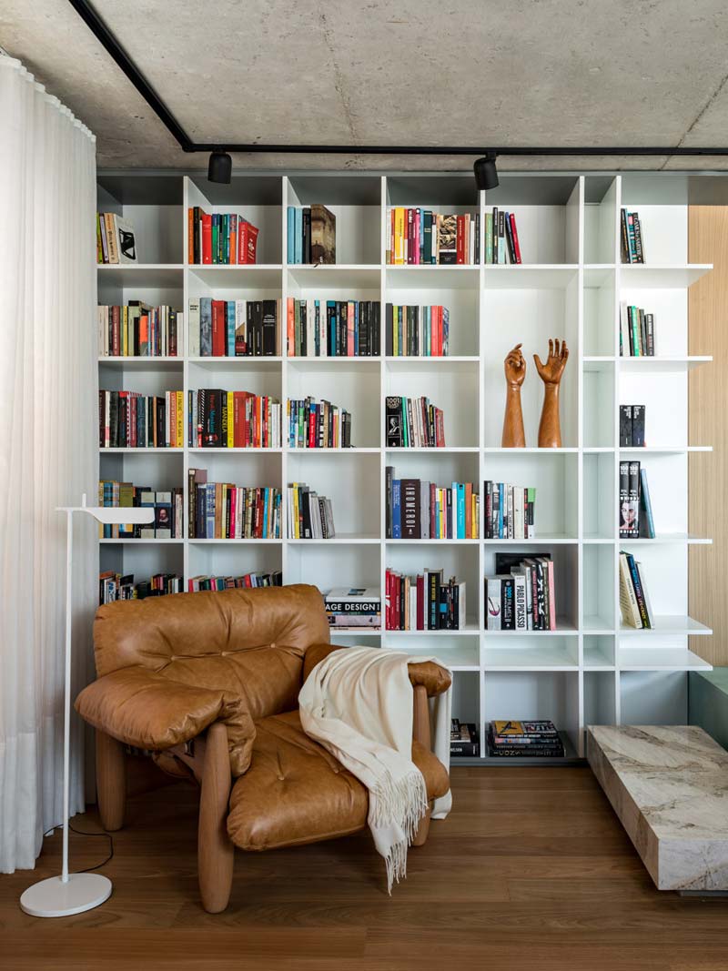 open boekenkast woonkamer
