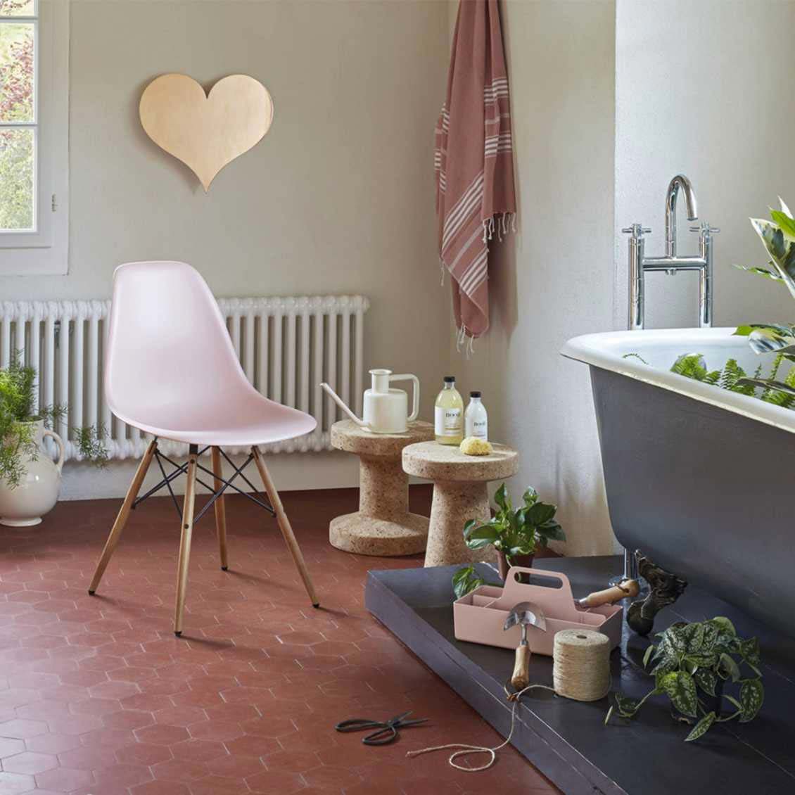 Roze stoel - Eames Plastic Chair DSW