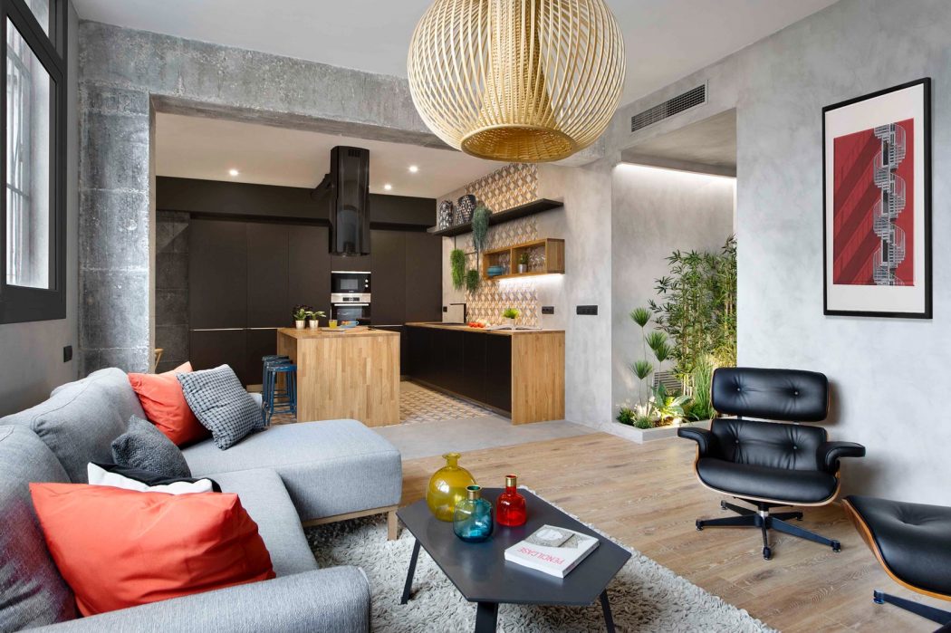 In dit stijlvolle appartement vind je een mooie mix van verschillende materialen