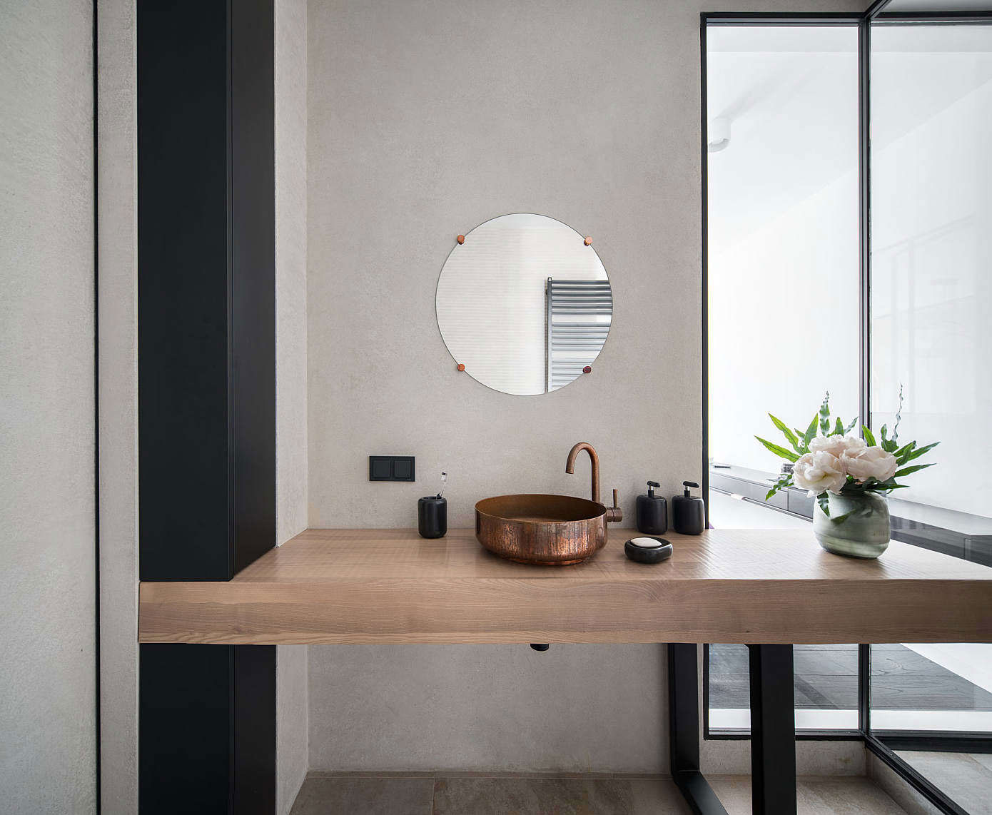 Stoere badkamer en suite door ZOOI Design Stoere badkamer en suite door ZOOI Design