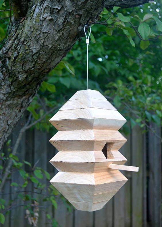 Tuin ideeën vogelhuisje