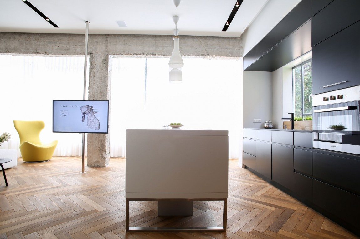 tv in keuken aan paal tv in keuken aan paal